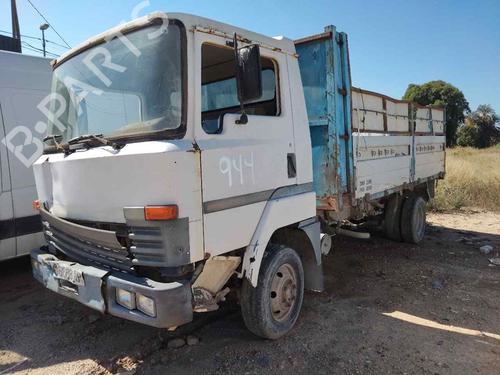 Used Gearbox NISSAN TRADE Van [1996-2000]  29374588