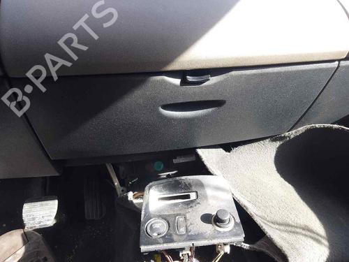 Used Glove box RENAULT ESPACE IV (JK0/1_) 3.0 dCi (JK0E, JK0Y) (181 hp) 28468179