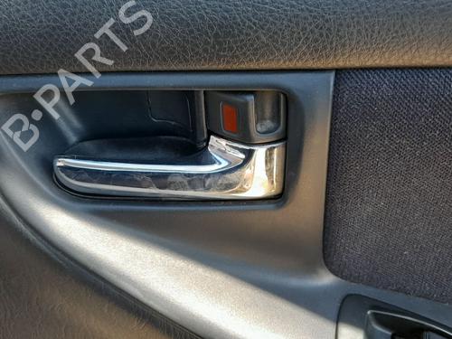 Used Rear right interior door handle Rear right interior door handle TOYOTA COROLLA Saloon (_E12_) 2.0 D-4D (CDE120_, CDE120R) (90 hp) 33169203 33169203