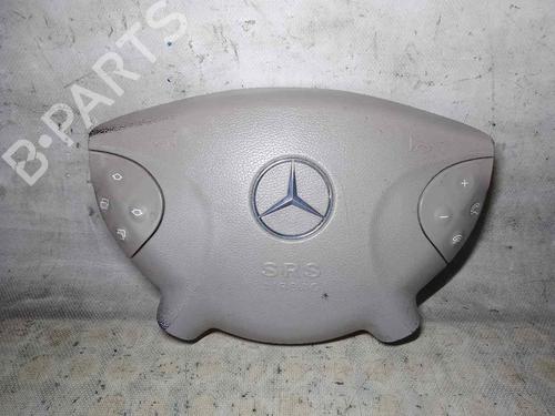 Førerens kollisjonspute MERCEDES-BENZ E-CLASS (W211) E 270 CDI (211.016) (177 hp) 26481045