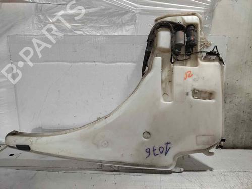 Used Windscreen washer tank Windscreen washer tank BMW 1 (E87) 118 d (143 hp) 33049032 33049032