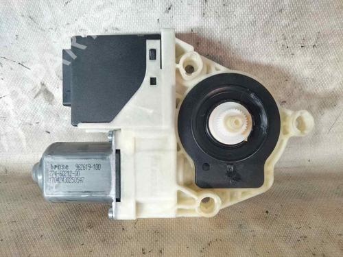 Rudehejsemotor bagstkærm venstre VW PASSAT B7 (362)  | BP29877789E23