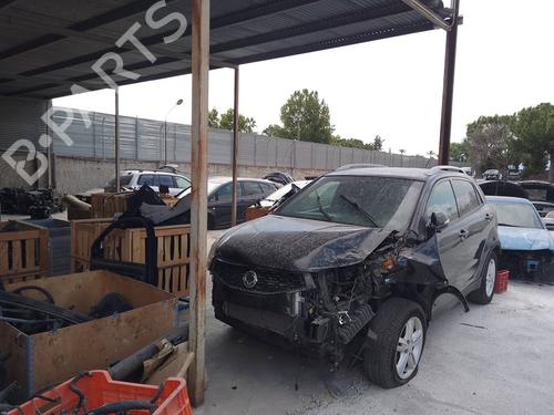 Used Left curtain airbag SSANGYONG KORANDO (KJ) [1996-2006]  28452426