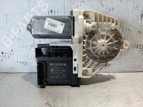 Used Left front window motor Left front window motor VW PASSAT B6 Variant (3C5) 1.9 TDI (105 hp) 36018927 36018927