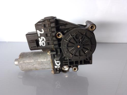 Used Right front window motor Right front window motor 38234011 38234011