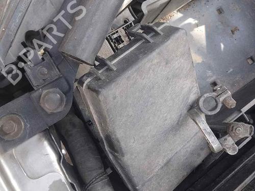 Used Fuse box FORD MONDEO III Saloon (B4Y) 2.0 16V TDDi / TDCi (115 hp) 28470027