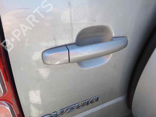 Used Tailgate handle SUZUKI GRAND VITARA II (JT, TE, TD) 1.9 DDiS All-wheel Drive (JT419, TD44, JB419WD, JB419XD,... (129 hp) 28466544