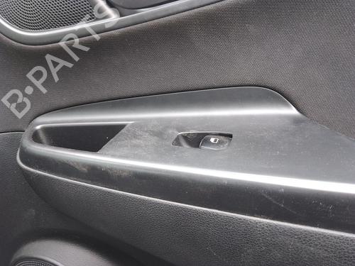 Used Right front window switch HYUNDAI KONA (OS, OSE, OSI) [2017-2023]  30884646