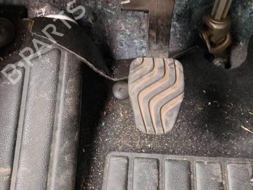 pedal-embraiagem-renault-clio-v-b7_-2019-38625339 main image