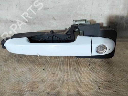 Used Front left exterior door handle KIA CEE'D Hatchback (ED) [2006-2012]  29360387