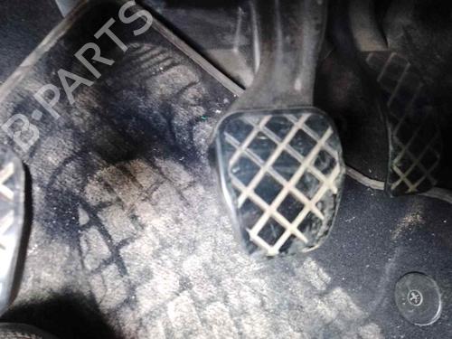 Used Break pedal VW GOLF IV (1J1) [1997-2008]  28467518