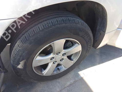 Used Left front driveshaft SUZUKI GRAND VITARA II (JT, TE, TD) 1.9 DDiS All-wheel Drive (JT419, TD44, JB419WD, JB419XD,... (129 hp) 28464410