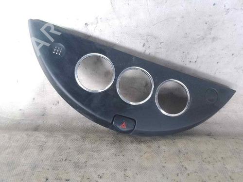 Used Warning switch NISSAN NOTE (E11, NE11) 1.4 (88 hp) 26471725