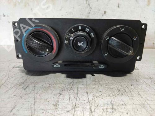 Used Climate control Climate control KIA RIO I Hatchback (DC) [2000-2006] 33957812 33957812