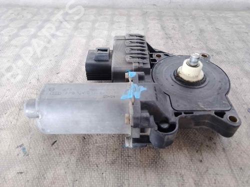 Right front window motor FORD MONDEO III Saloon (B4Y) 2.0 16V TDDi / TDCi | BP26470443E20 