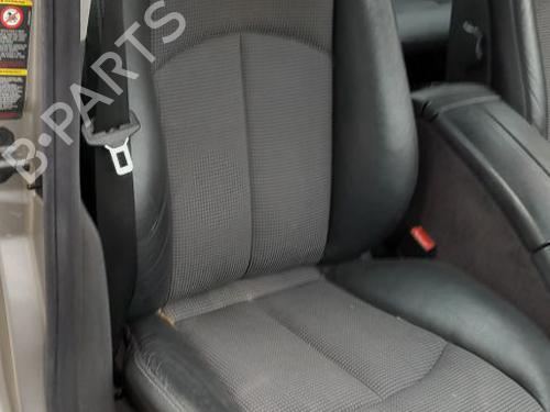 Used Right front seat Right front seat MERCEDES-BENZ E-CLASS (W211) E 270 CDI (211.016) (177 hp) 32707769 32707769