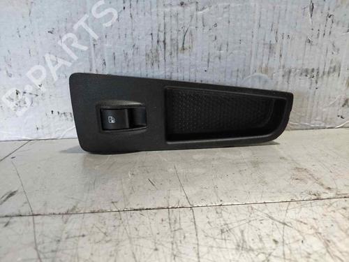 Used Right rear window switch Right rear window switch LANCIA DELTA III (844_) [2008-2014] 34722765 34722765