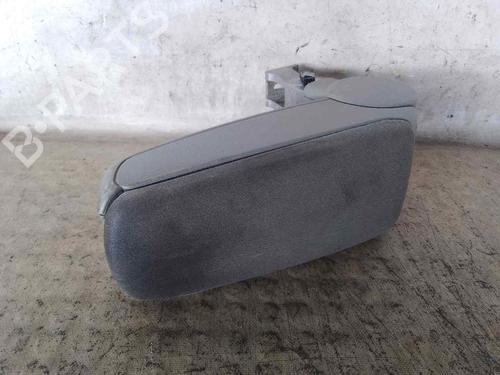 Used Armrest / Center console AUDI A4 B7 (8EC) 2.0 TDI 16V (140 hp) 26655298