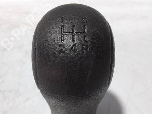 Used Shift knob Shift knob NISSAN NOTE (E12) 1.5 dCi (90 hp) 28459414 28459414