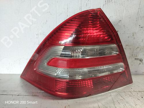 Used Left taillight Left taillight MERCEDES-BENZ C-CLASS (W203) [2000-2007] 36077208 36077208