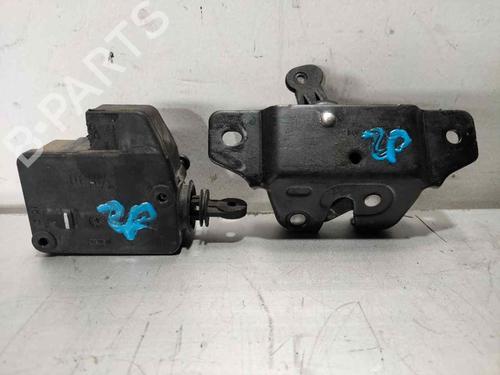 tailgate-lock-peugeot-206-cc-2d-2000-2001-2002-2003-2004-2005-2006-2007-2008-32086761 main image