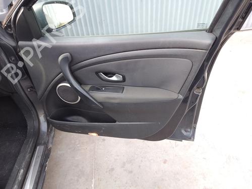 Used Front right panel Front right panel 38287974 38287974