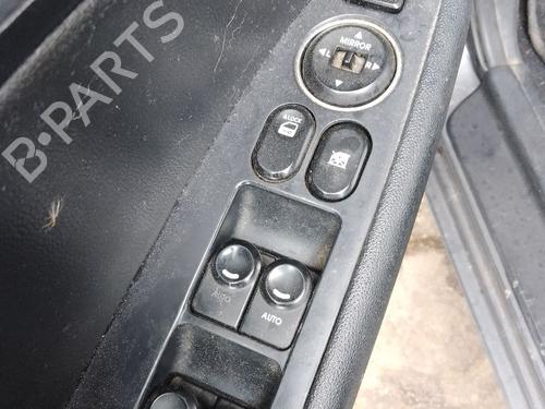 Used Left front window switch HYUNDAI i30 (FD) [2007-2012]  32139234