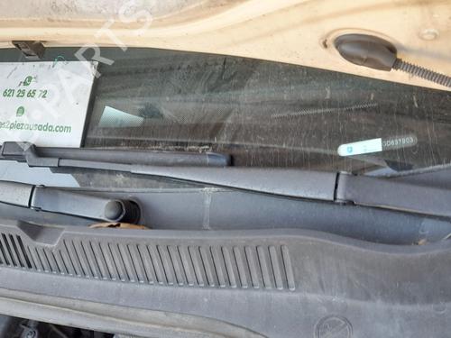 front-windshield-wiper-arm-skoda-citigo-nf1-2011-2012-2013-2014-2015-2016-2017-2018-2019-32683343 main image