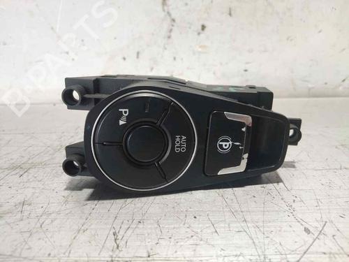Used Switch Switch HYUNDAI i40 I (VF) 1.7 CRDi (116 hp) 28460893 28460893