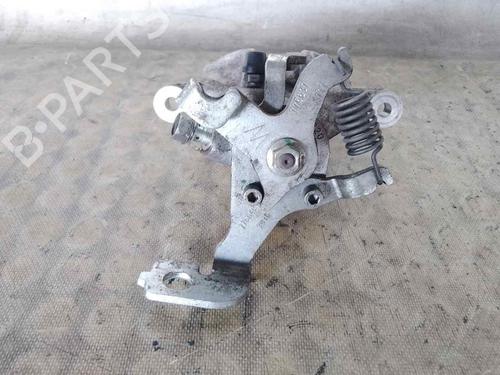 Right rear brake caliper TOYOTA AURIS (_E18_) | BP26481307M106