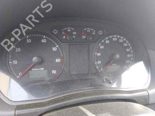 Used Instrument cluster VW POLO IV (9N_, 9A_) 1.4 16V (80 hp) 28469244