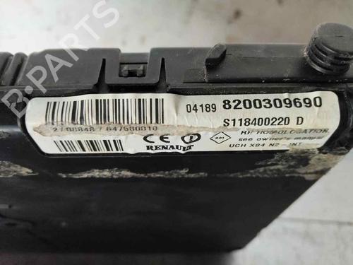 Fuse box RENAULT MEGANE II Saloon (LM0/1_) | BP33851765E1 - Image 3