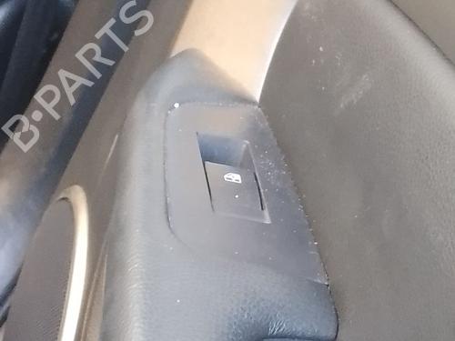 Used Right rear window switch CHEVROLET EPICA (KL1_) [2004-2011]  32345285