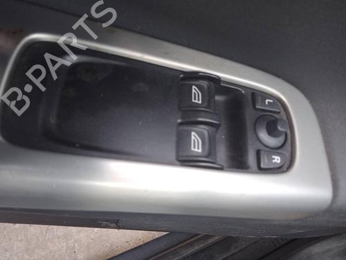 Used Left front window switch Left front window switch VOLVO C30 (533) D5 (180 hp) 39690664 39690664