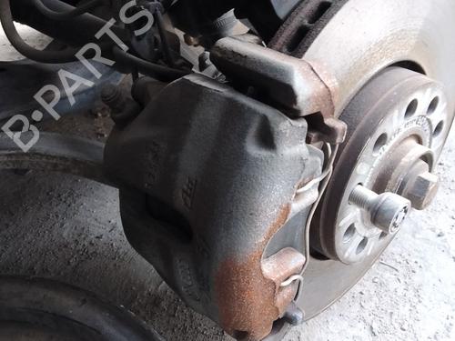 Høyre bremsekaliper foran VW PASSAT B5.5 (3B3) [2000-2005]  30882262
