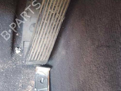 Used Pedal MERCEDES-BENZ E-CLASS (W211) E 240 (211.061) (177 hp) 28463200
