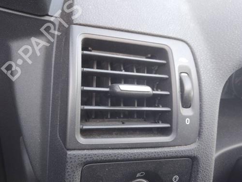 air-vent-volvo-c30-533-2006-2007-2008-2009-2010-2011-2012-2013-39690571 main image
