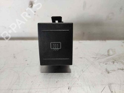 switch-vw-polo-iv-9n_-9a_-2001-2002-2003-2004-2005-2006-2007-2008-2009-2010-2011-2012-2013-2014-32045925 main image