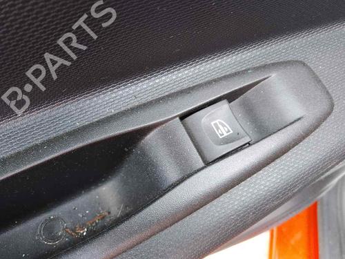 Used Left rear window switch RENAULT CAPTUR I (J5_, H5_) [2013-2025]  28461058