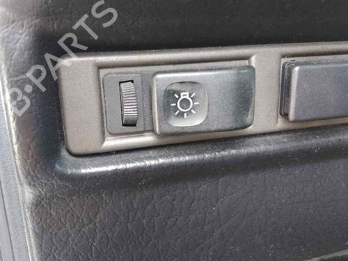 Used Headlight switch SEAT TOLEDO I (1L2) 1.9 TDI (90 hp) 28452321