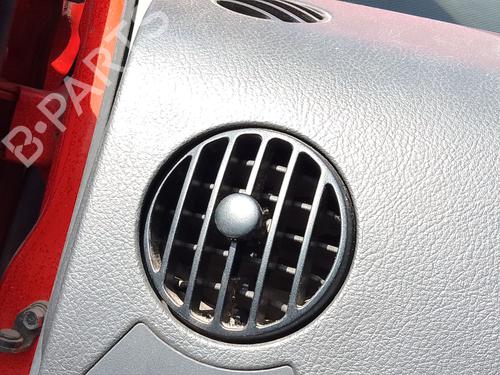 Used Air vent Air vent CHEVROLET AVEO / KALOS Hatchback (T200) 1.4 16V (94 hp) 36557437 36557437