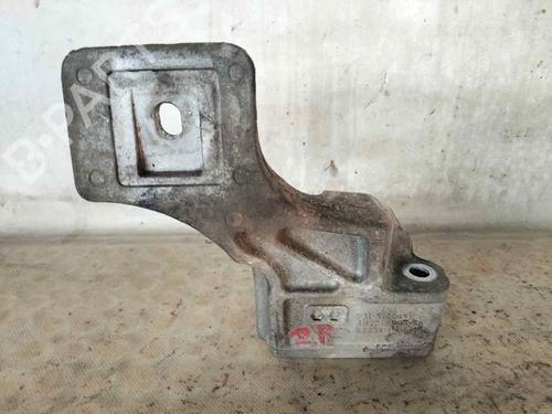 Used Engine mount LAND ROVER RANGE ROVER SPORT I (L320) 3.0 D 4x4 (245 hp) 29726603