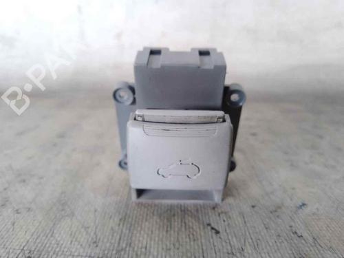Used Switch HYUNDAI ix35 (LM, EL, ELH) [2009-2016]  26479034