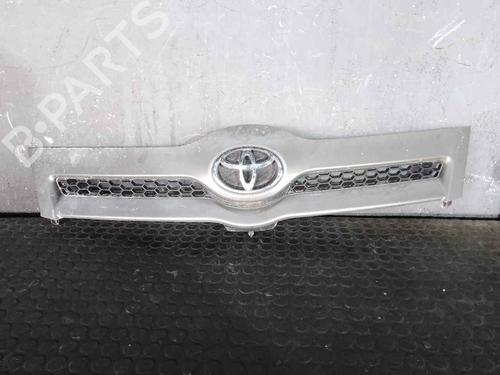 Used Grille TOYOTA COROLLA Verso (ZER_, ZZE12_, R1_) 2.2 D-4D (AUR10_, AUR10R) (136 hp) 26478973