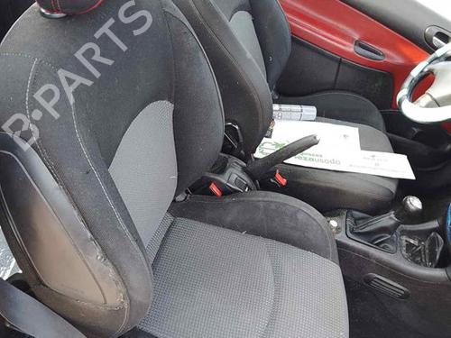 Fuse box PEUGEOT 206 CC (2D) 2.0 S16 | BP32134384E1 