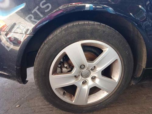 Højre bremsekaliber bag AUDI A4 B7 (8EC) 2.0 TDI 16V (140 hp) 28463695