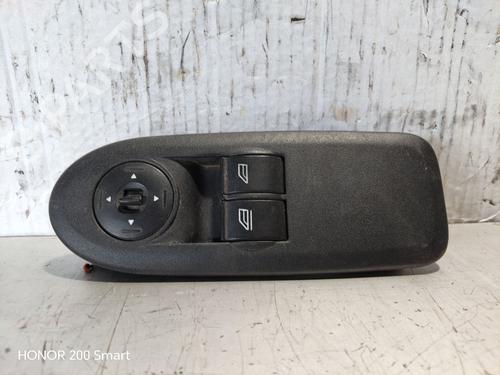Used Left front window switch Left front window switch FORD C-MAX (DM2) 1.6 TDCi (109 hp) 28466673 28466673