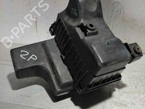 Used Air filter box Air filter box SMART FORFOUR (454) 1.1 (454.030) (75 hp) 28470582 28470582