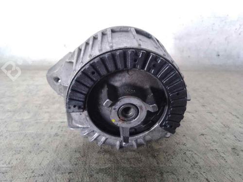Used Engine mount MERCEDES-BENZ C-CLASS (W204) C 200 CDI (204.007, 204.006) (136 hp) 26477054