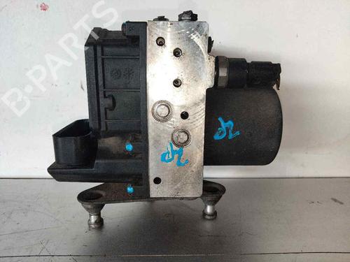 Used ABS pump MERCEDES-BENZ VITO Bus (W639) 111 CDI (639.701, 639.703, 639.705) (109 hp) 28467005